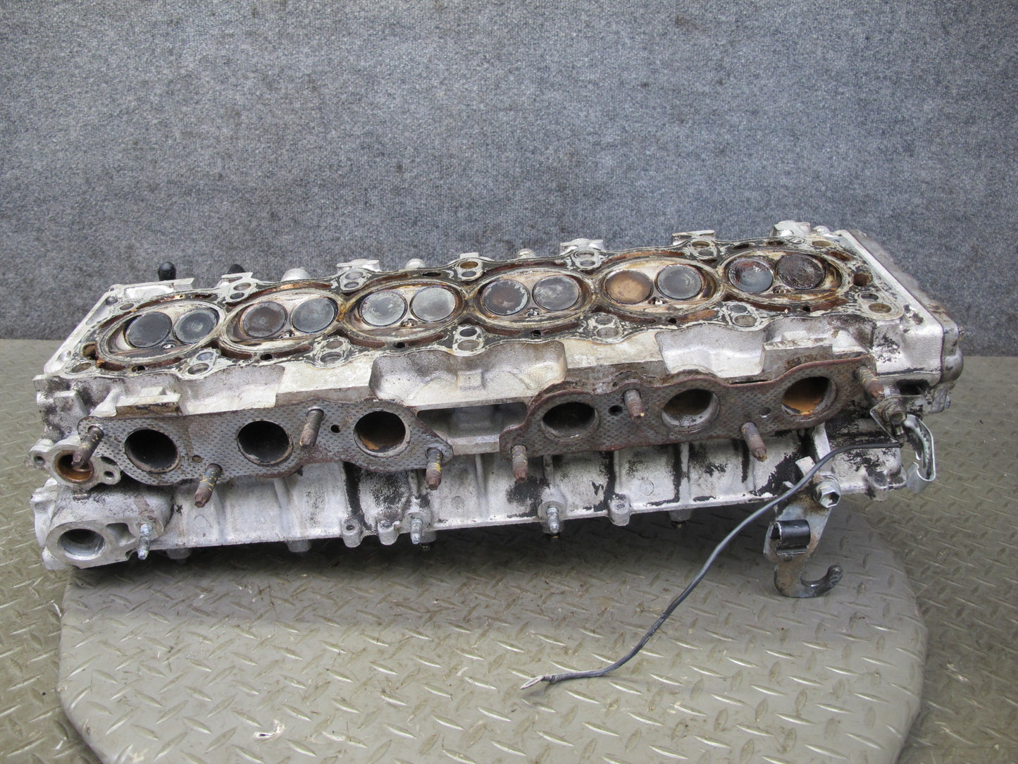 92-97 Lexus JZZ31L SC300 3.0L 2JZGE Engine Cylinder Head OEM