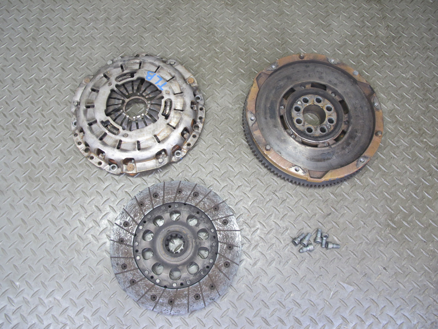 01-06 BMW E46 M3 S54 S6S 420G M/T Dual Mass Flywheel Clutch Pressure Plate Set