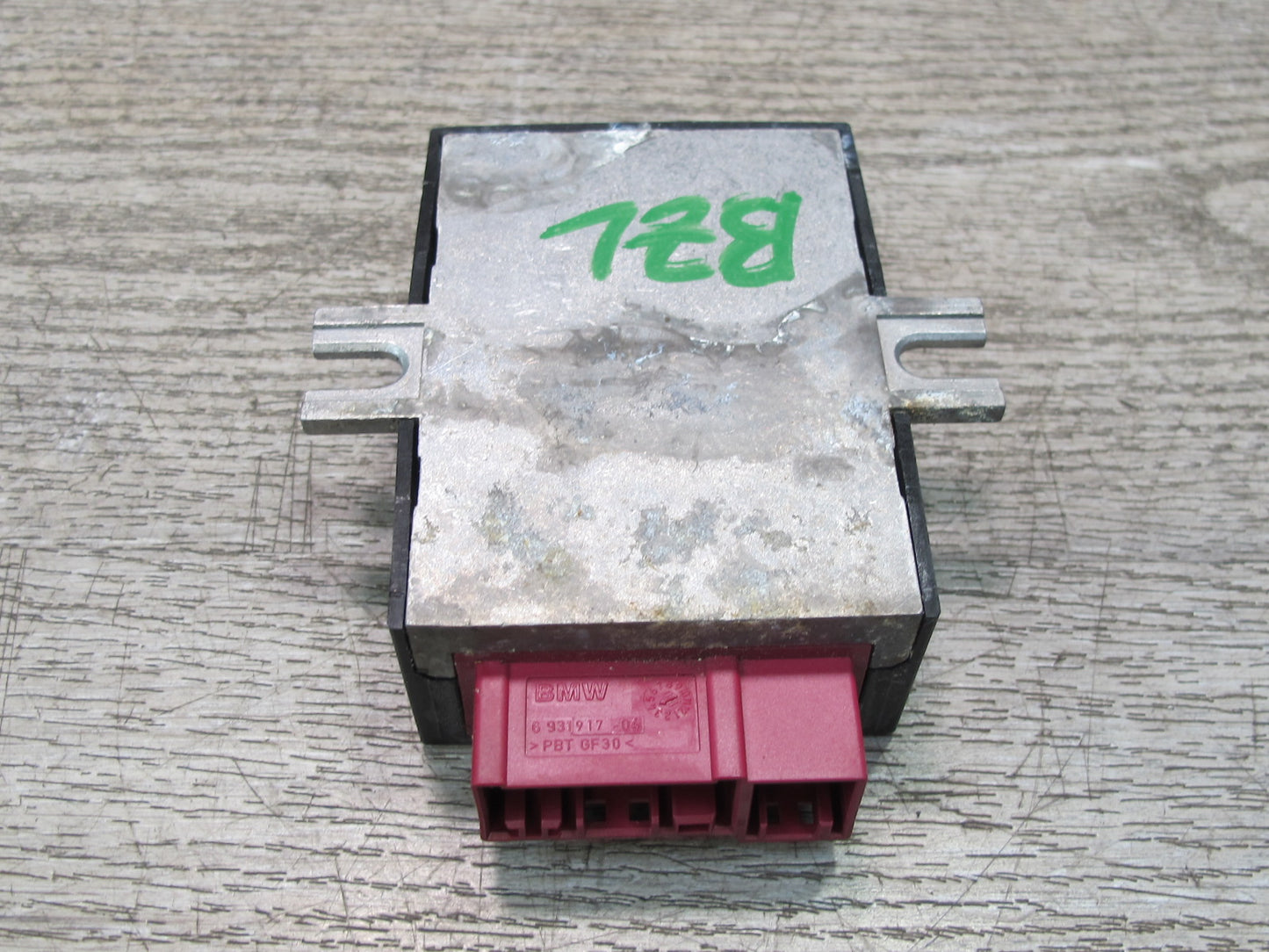 09-16 BMW E89 Z4 Fuel Pump Control Module 7276383 OEM