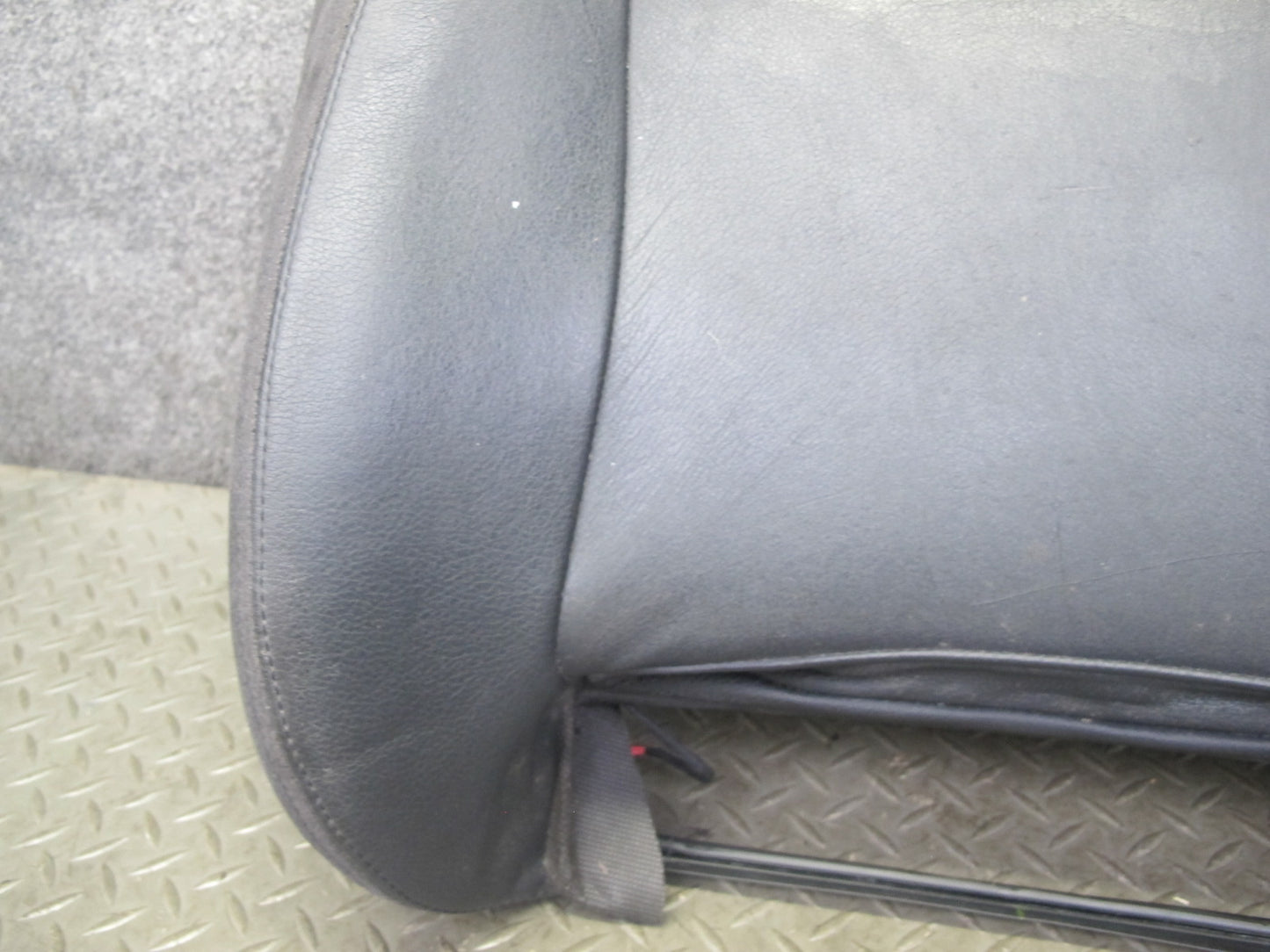 09-16 BMW E89 Z4 Front Left Sport Seat Lower Leather Cushion OEM