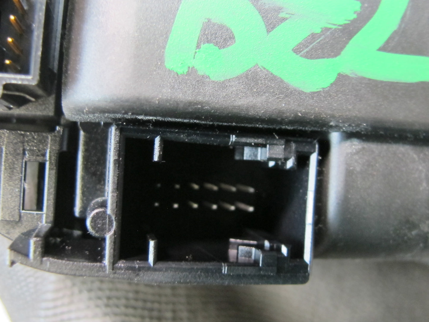 09-16 BMW E89 Z4 Steering Column Turn Signal Wiper Cruise Multi Switch OEM