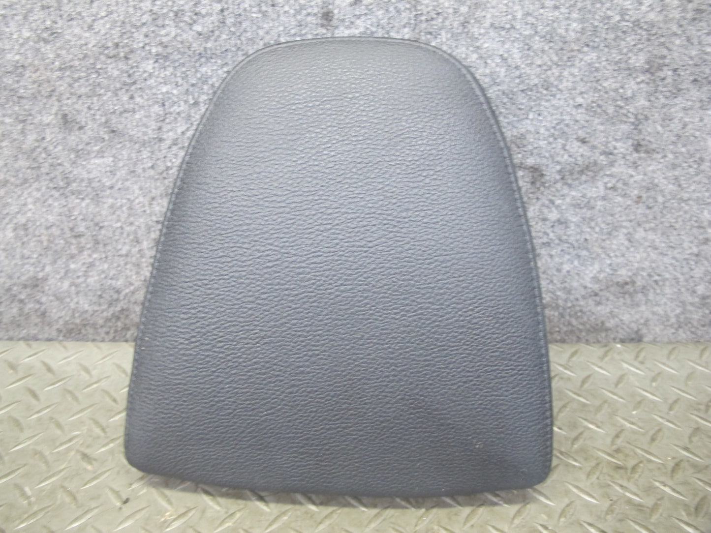 09-16 BMW E89 Z4 Set of 2 Front Left & Right Seat Leather Headrest OEM