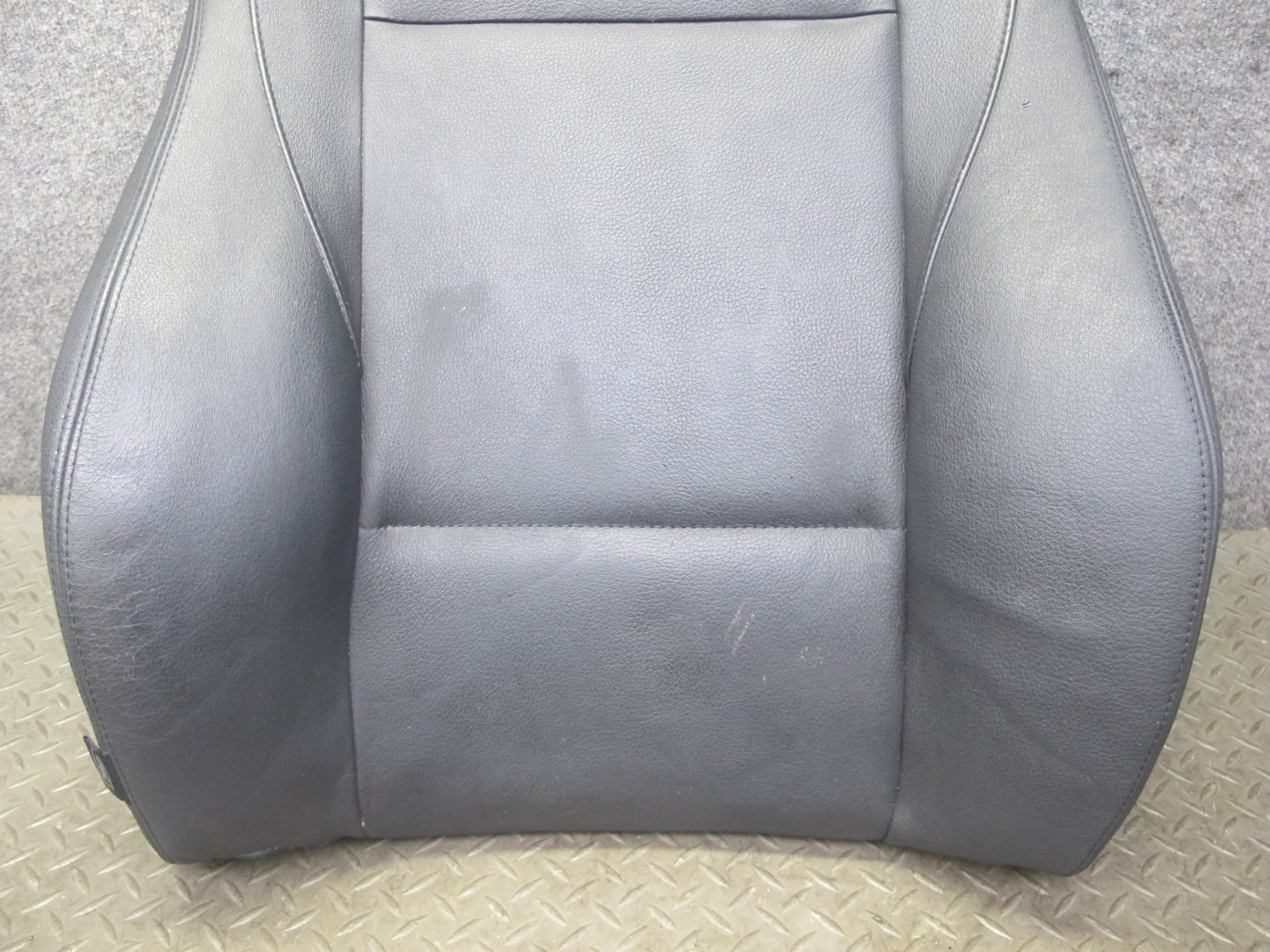 09-16 BMW E89 Z4 Front Right Seat Upper Backrest Leather Cushion OEM