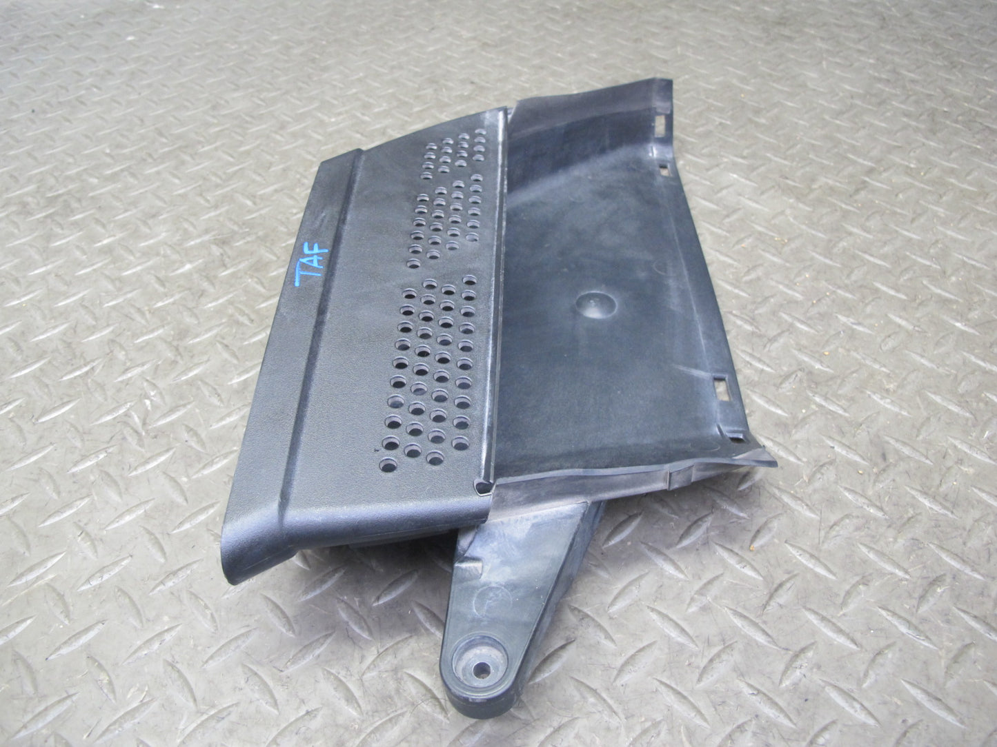 13-16 Audi S5 S4 Engine Air Intake Inlet Duct Pipe 8K0129618E OEM