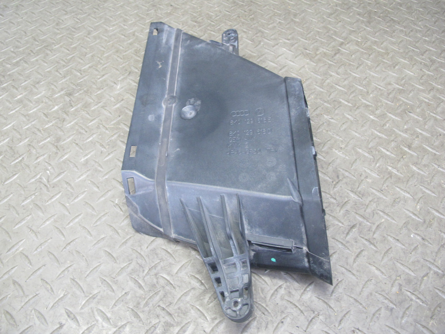 13-16 Audi S5 S4 Engine Air Intake Inlet Duct Pipe 8K0129618E OEM