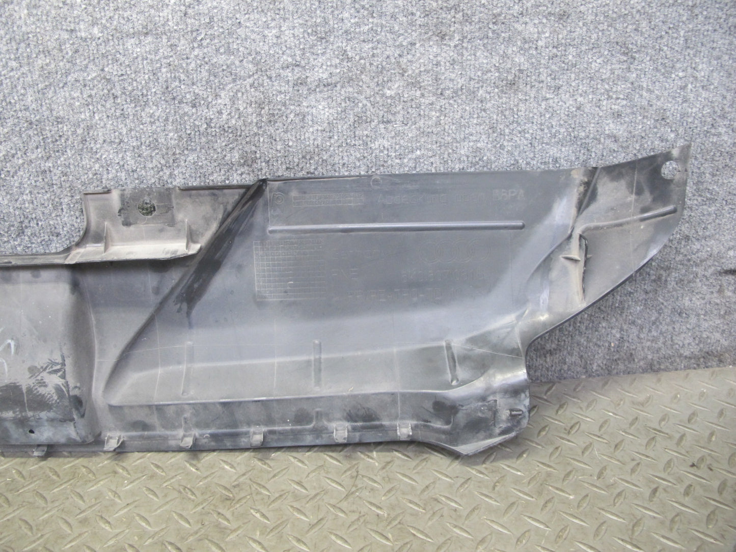 2013 Audi A4 S4 B8 Front Radiator Upper Trim Cover Panel 8K0807081B OEM