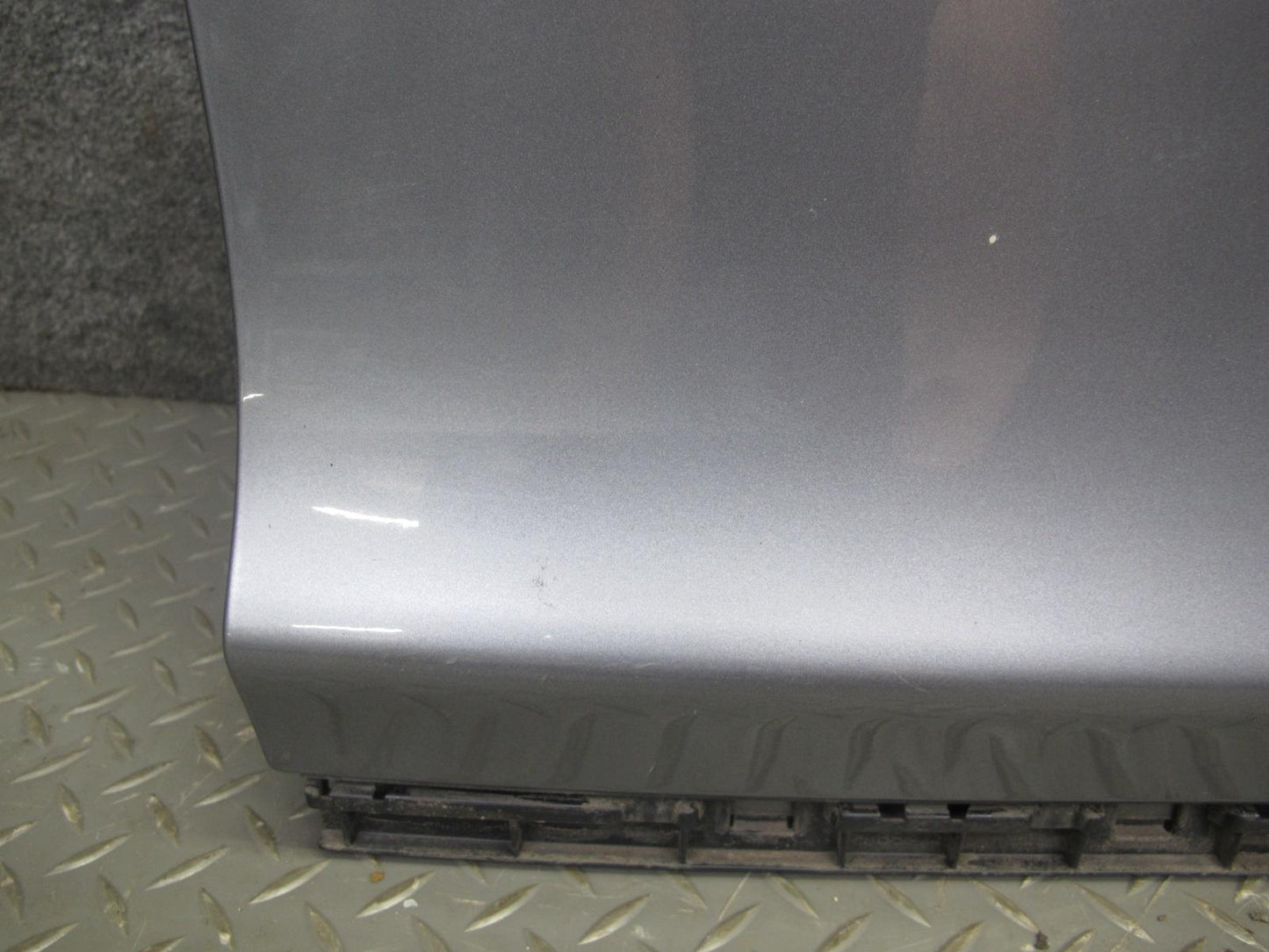 09-13 BMW E89 Z4 Front Right Fender Shell Cover Panel Space Gray OEM