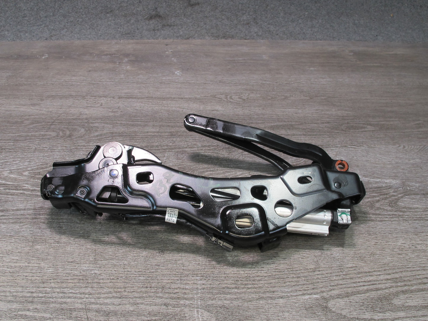 09-16 BMW E89 Z4 Convertible Rear Left TOP Roof Hinge w Shock Support OEM
