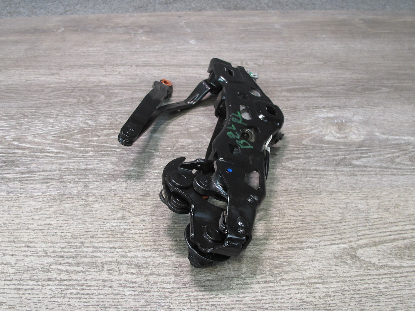 09-16 BMW E89 Z4 Convertible Rear Left TOP Roof Hinge w Shock Support OEM
