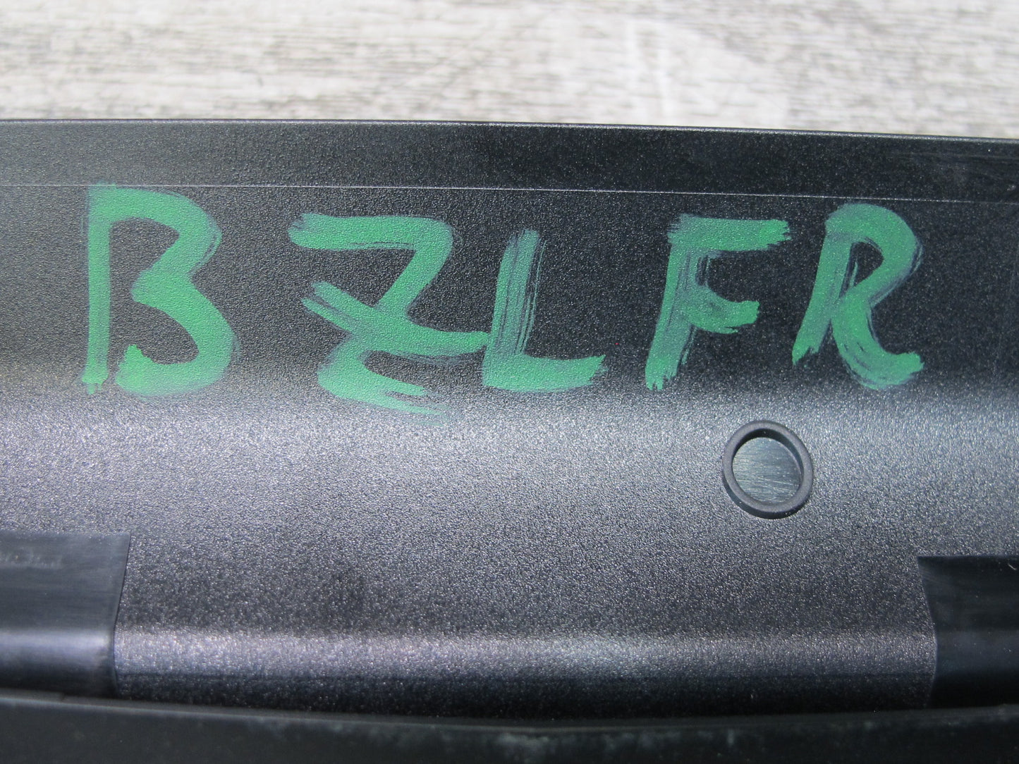 09-16 BMW E89 Z4 Set of 2 Left & Right Door Inner Scuff Step Sill Plate Trim OEM