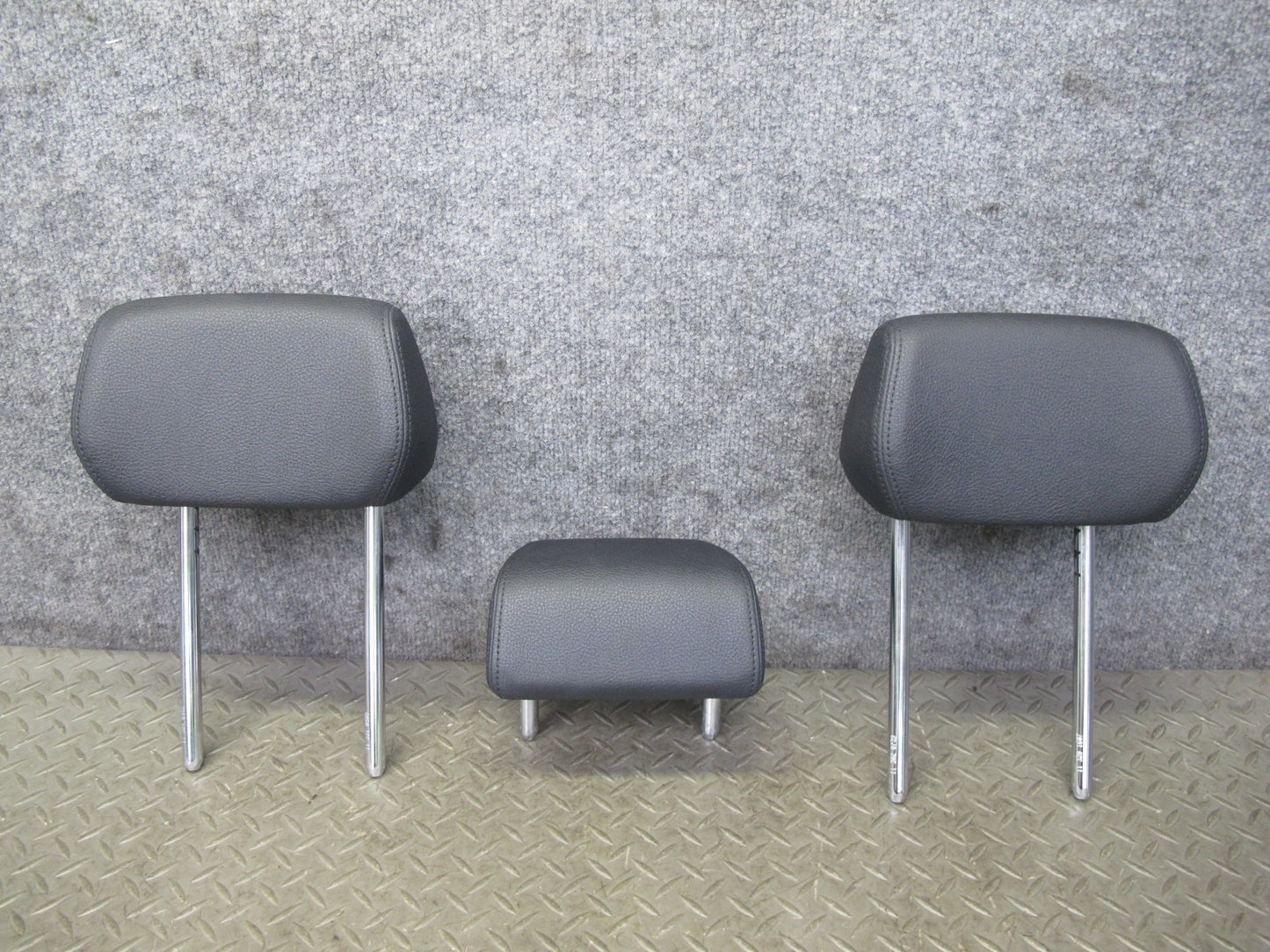 12-18 BMW F30 F31 F34 335i Set of 3 Rear Left Center Right Sensatec Headrest OEM