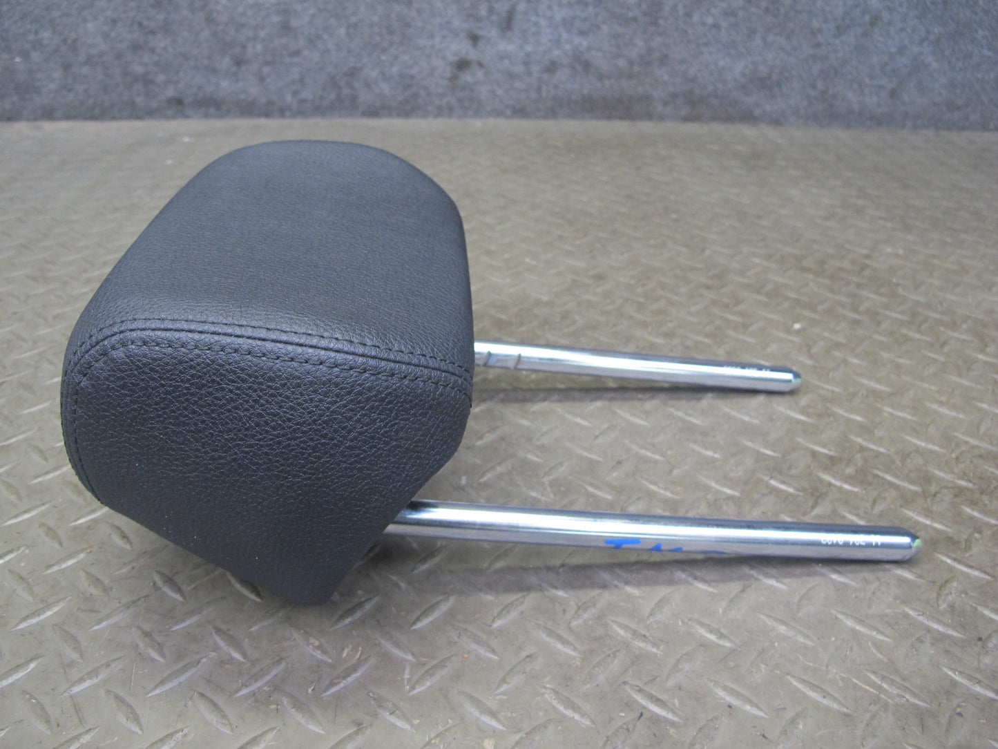 12-18 BMW F30 F31 F34 335i Set of 3 Rear Left Center Right Sensatec Headrest OEM