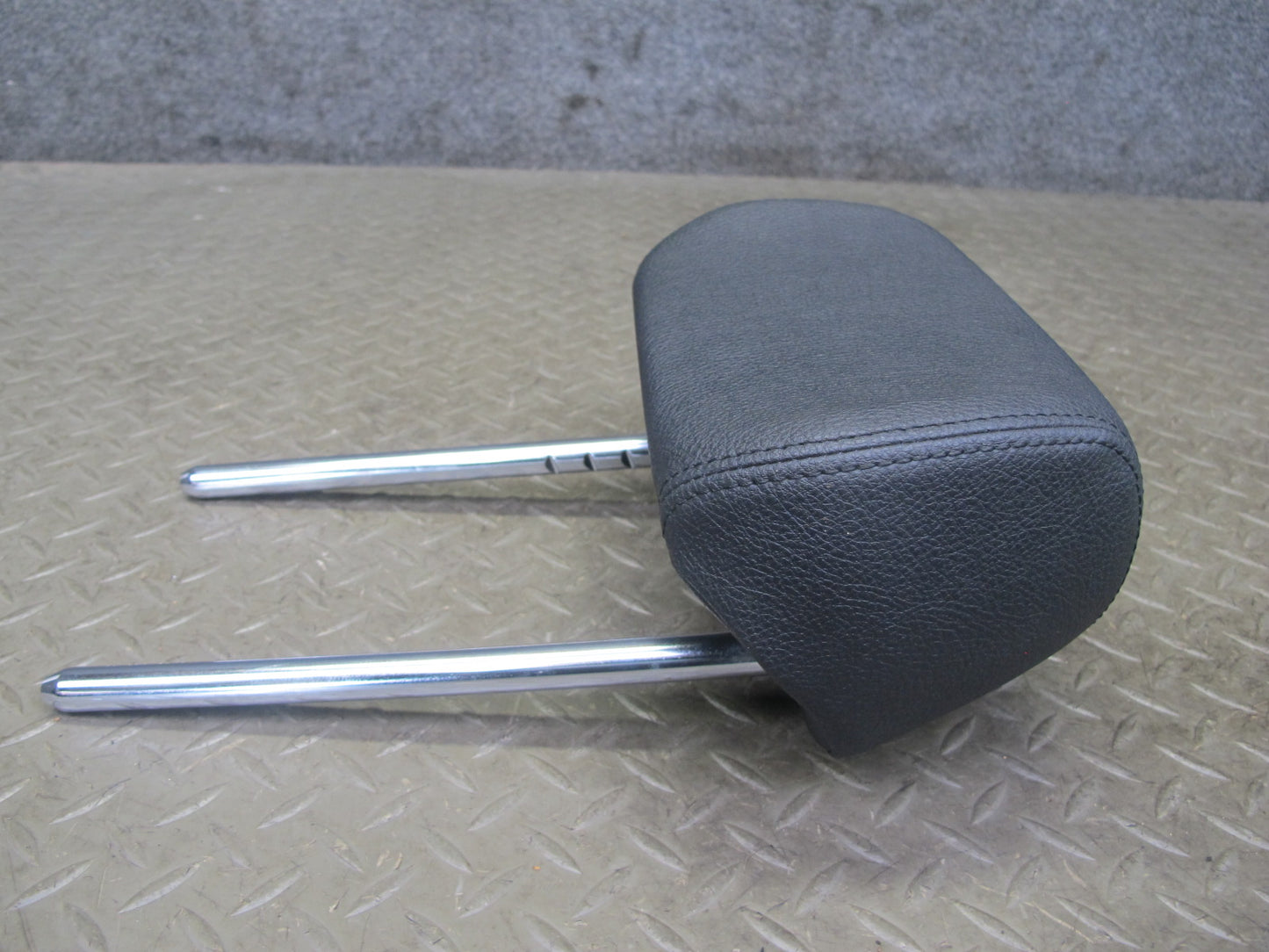 12-18 BMW F30 F31 F34 335i Set of 3 Rear Left Center Right Sensatec Headrest OEM