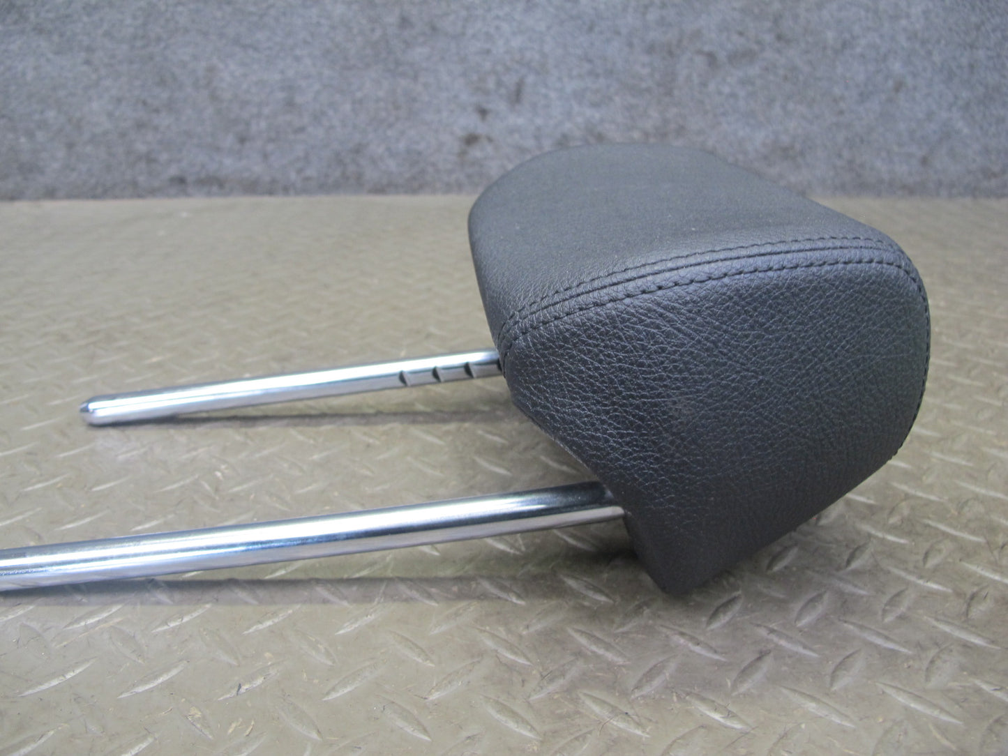 12-18 BMW F30 F31 F34 335i Set of 3 Rear Left Center Right Sensatec Headrest OEM