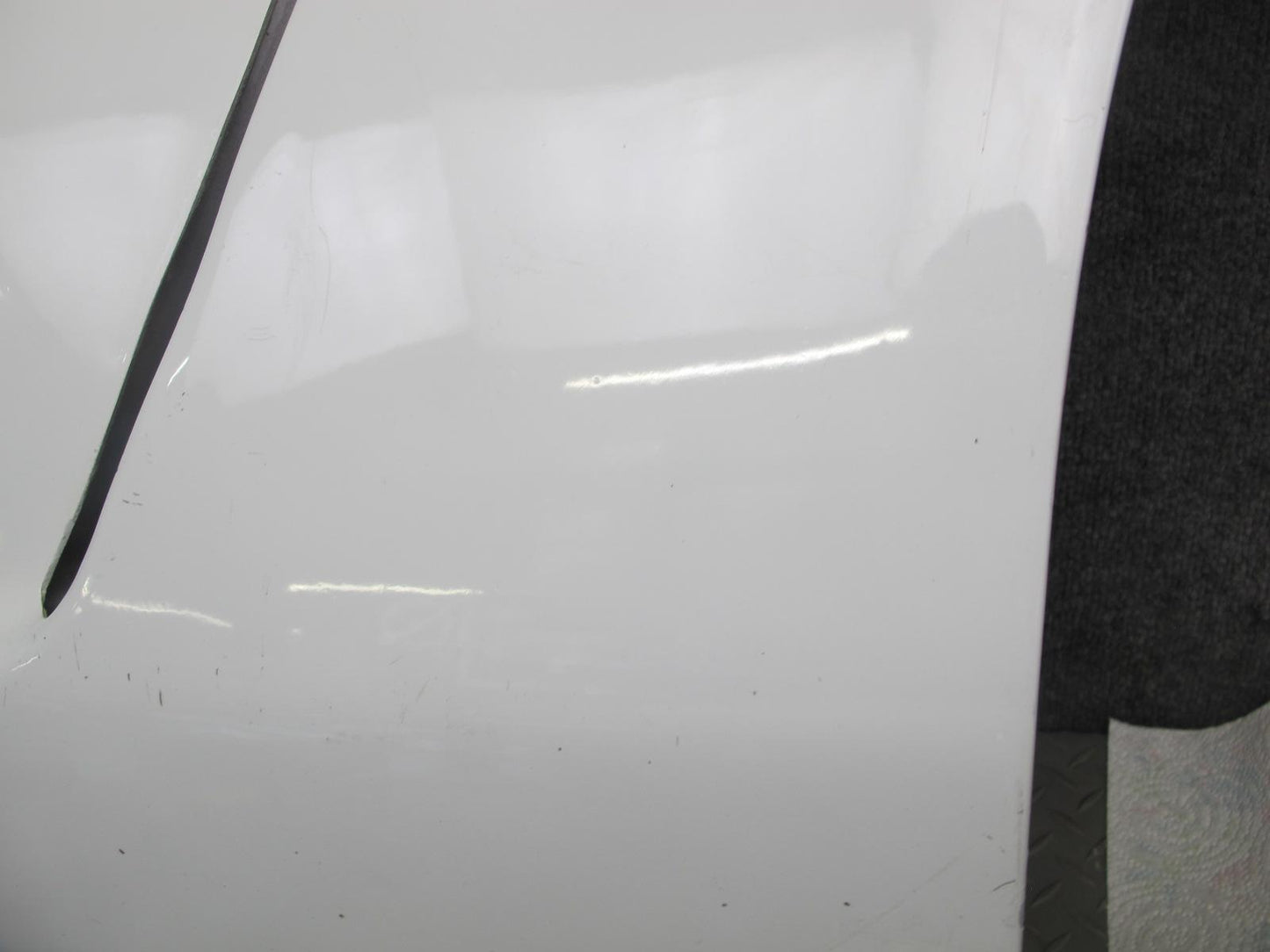 07-10 Saturn SKY Front Right Fender Shell Cover Panel Polar White OEM