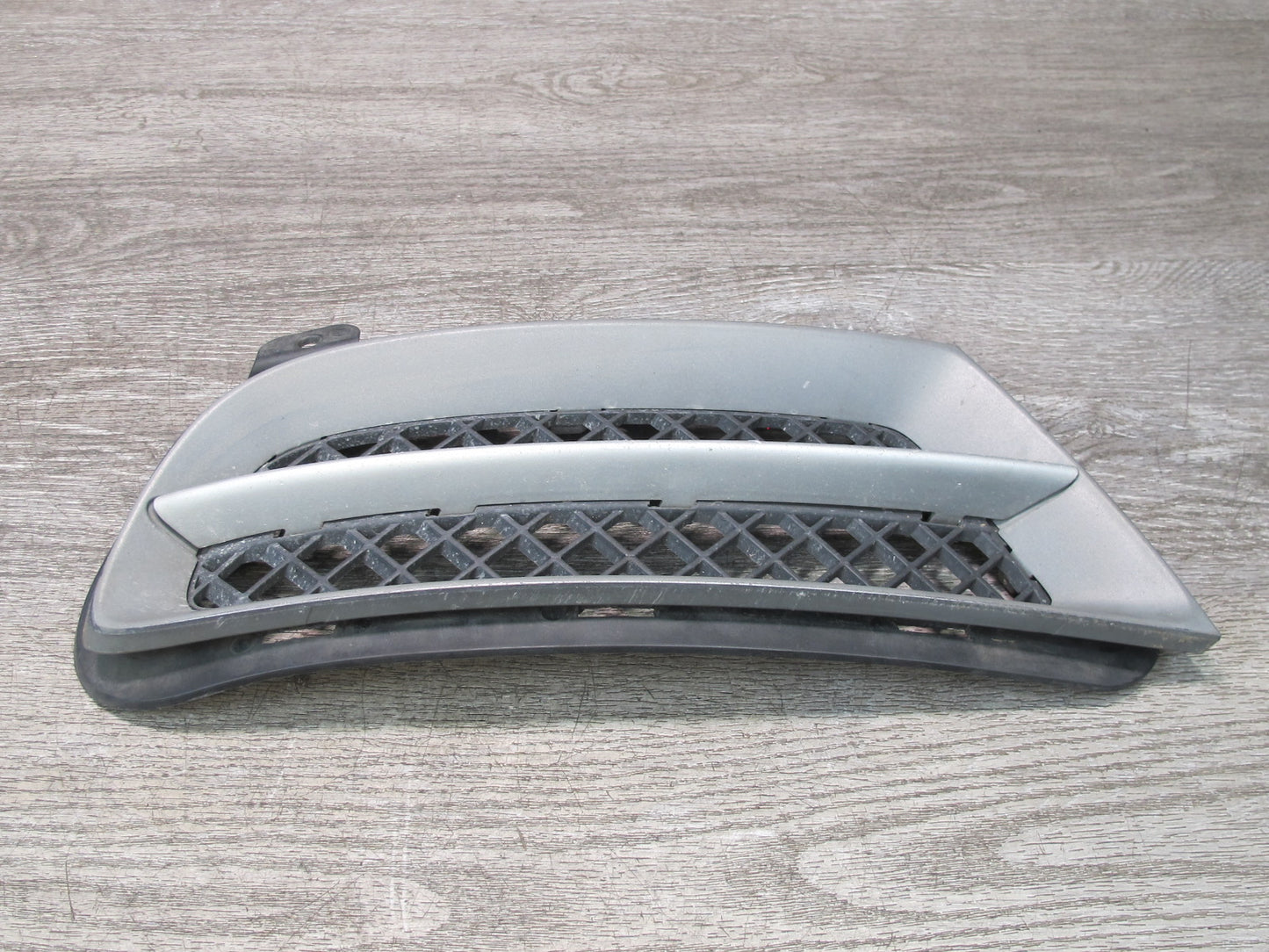 09-16 BMW E89 Z4 Set of 2 Front Bumper Left & Right Closed Grid Grille Trim OEM