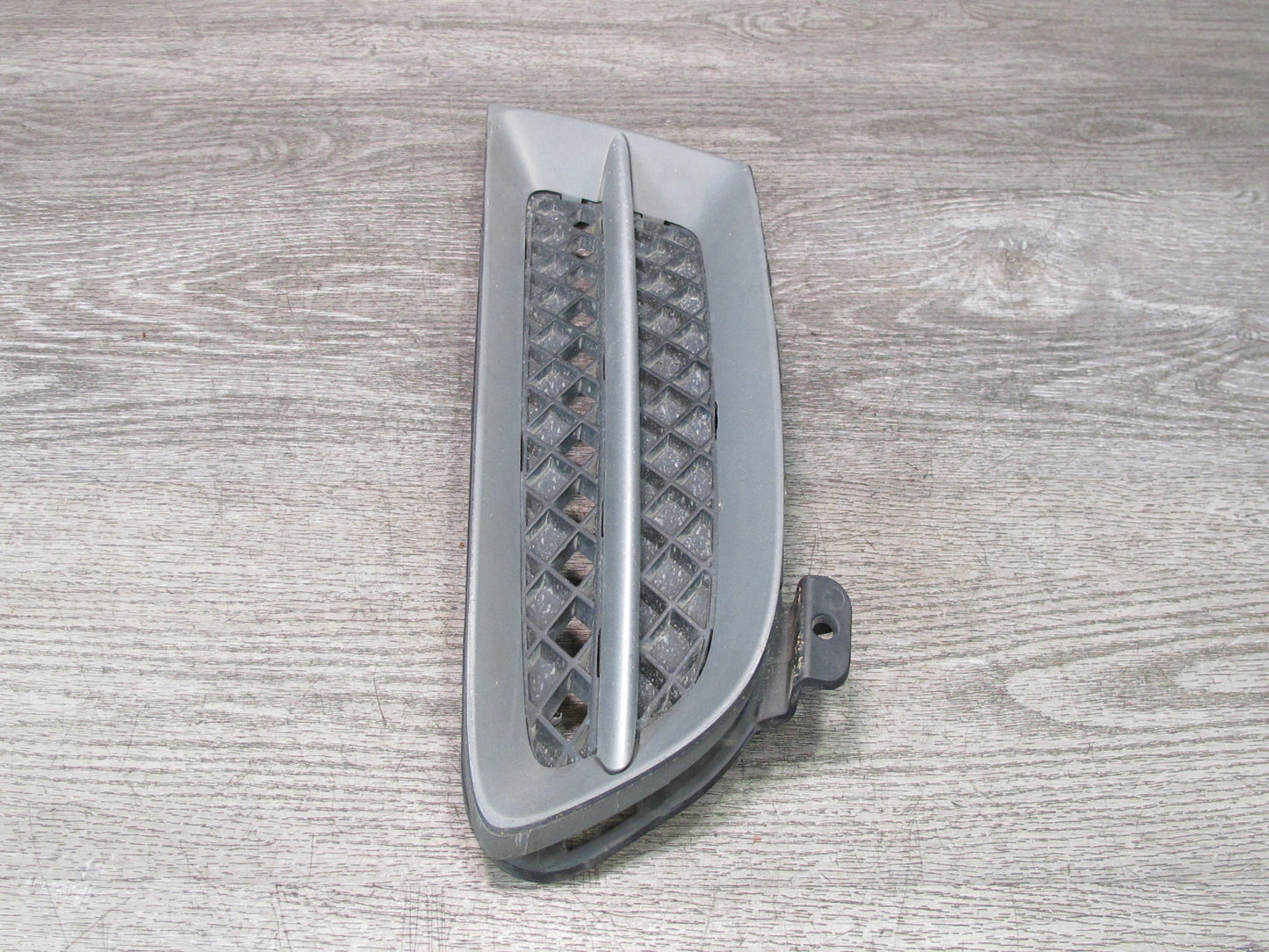 09-16 BMW E89 Z4 Set of 2 Front Bumper Left & Right Closed Grid Grille Trim OEM