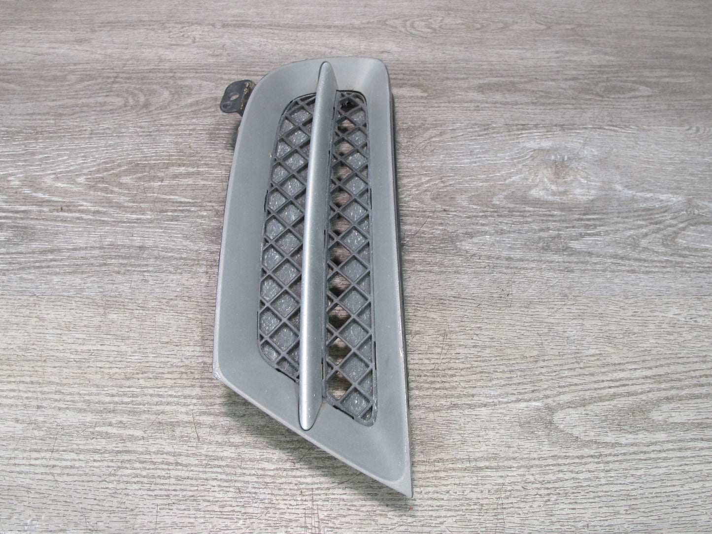 09-16 BMW E89 Z4 Set of 2 Front Bumper Left & Right Closed Grid Grille Trim OEM