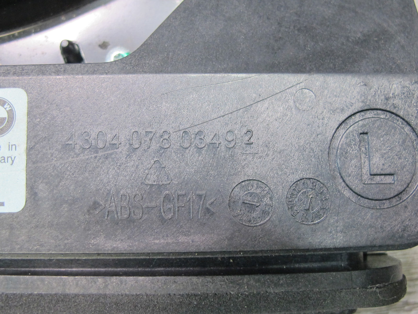 12-18 BMW F30 F31 F34 328i 335i Set of 2 Left & Right Subwoofer Speaker OEM