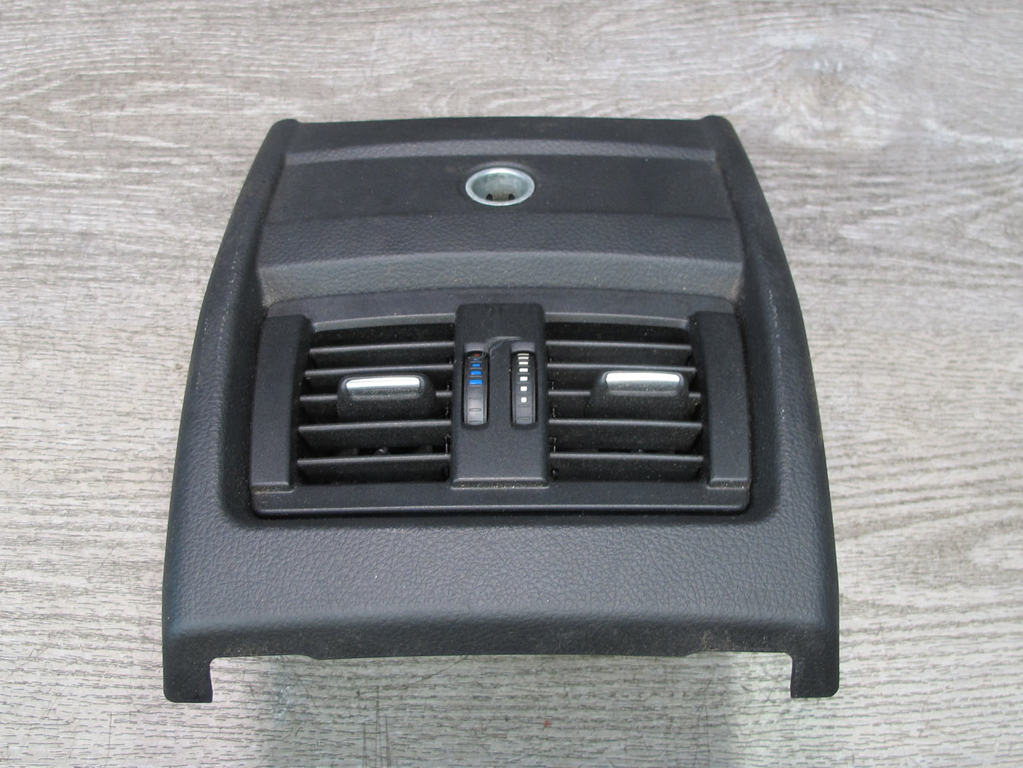 12-16 BMW F30 335i Sedan Rear Center Console Air Vent w Trim Panel Black OEM