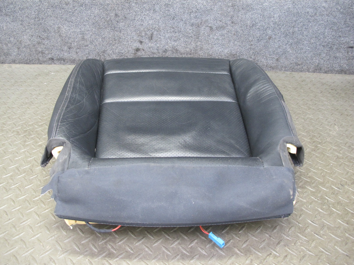 2010-2016 Porsche Panamera 970 Front Left Driver Side Lower Bottom Seat Cushion
