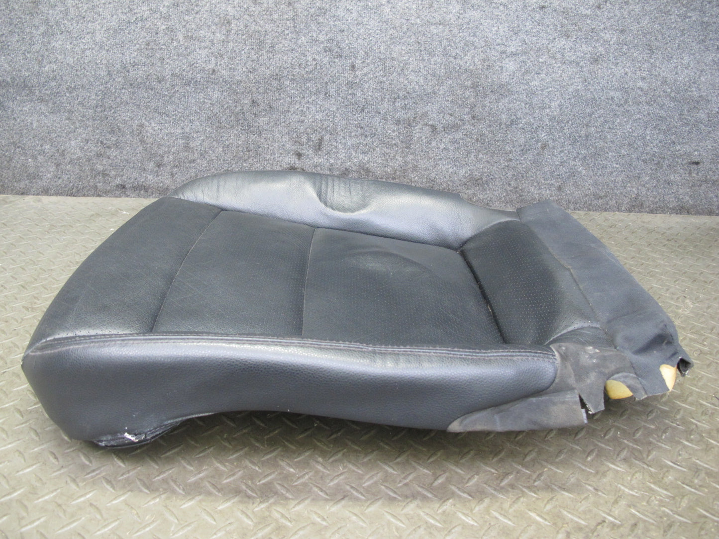 2010-2016 Porsche Panamera 970 Front Left Driver Side Lower Bottom Seat Cushion