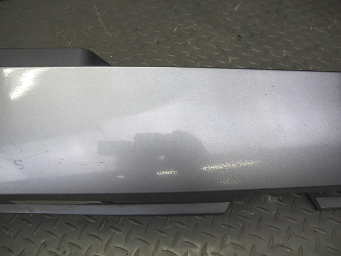 09-16 BMW E89 Z4 Right Side Skirt Rocker Panel Lower Molding Space Gray OEM