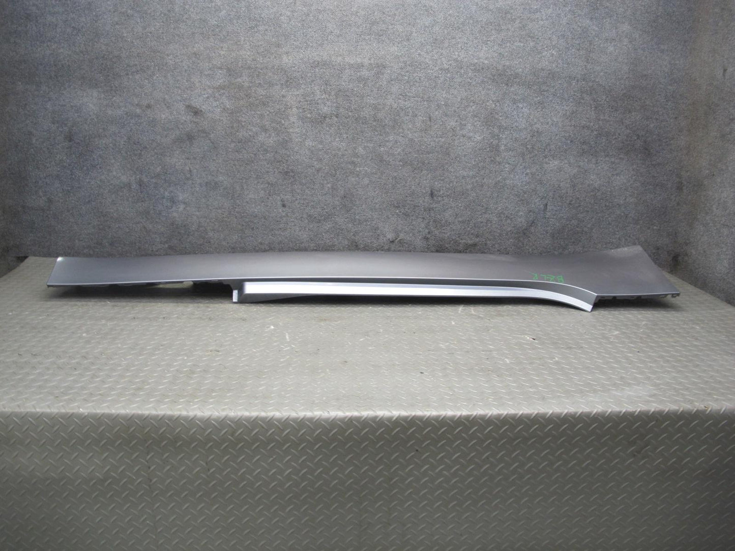 09-16 BMW E89 Z4 Right Side Skirt Rocker Panel Lower Molding Space Gray OEM