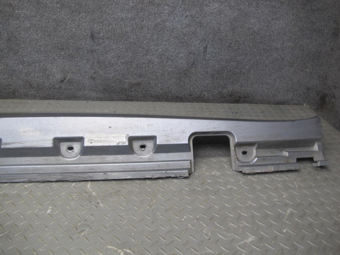 09-16 BMW E89 Z4 Right Side Skirt Rocker Panel Lower Molding Space Gray OEM