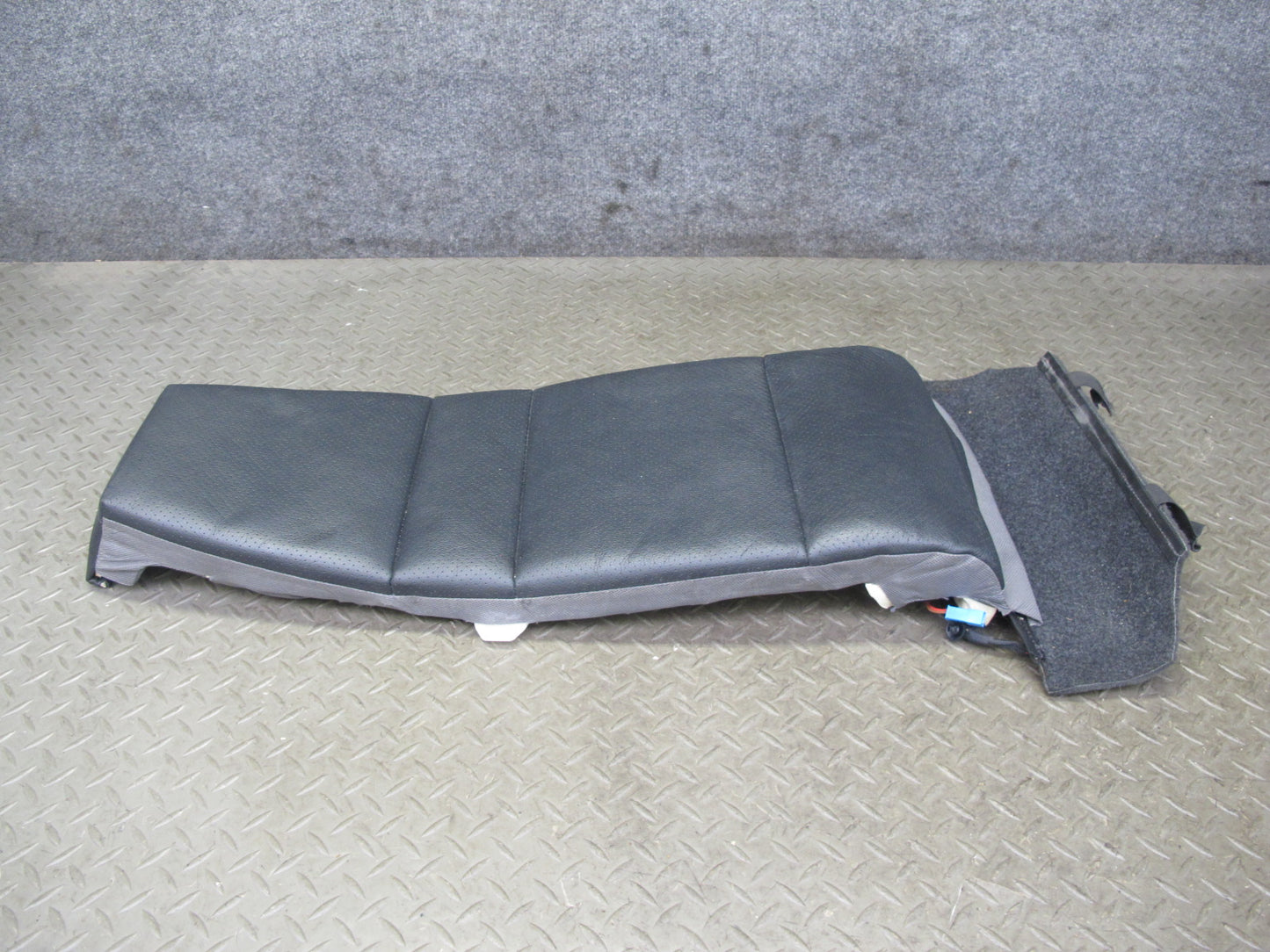 2010-2016 Porsche Panamera 970 Front Left Driver Side TOP Upper Seat Cushion