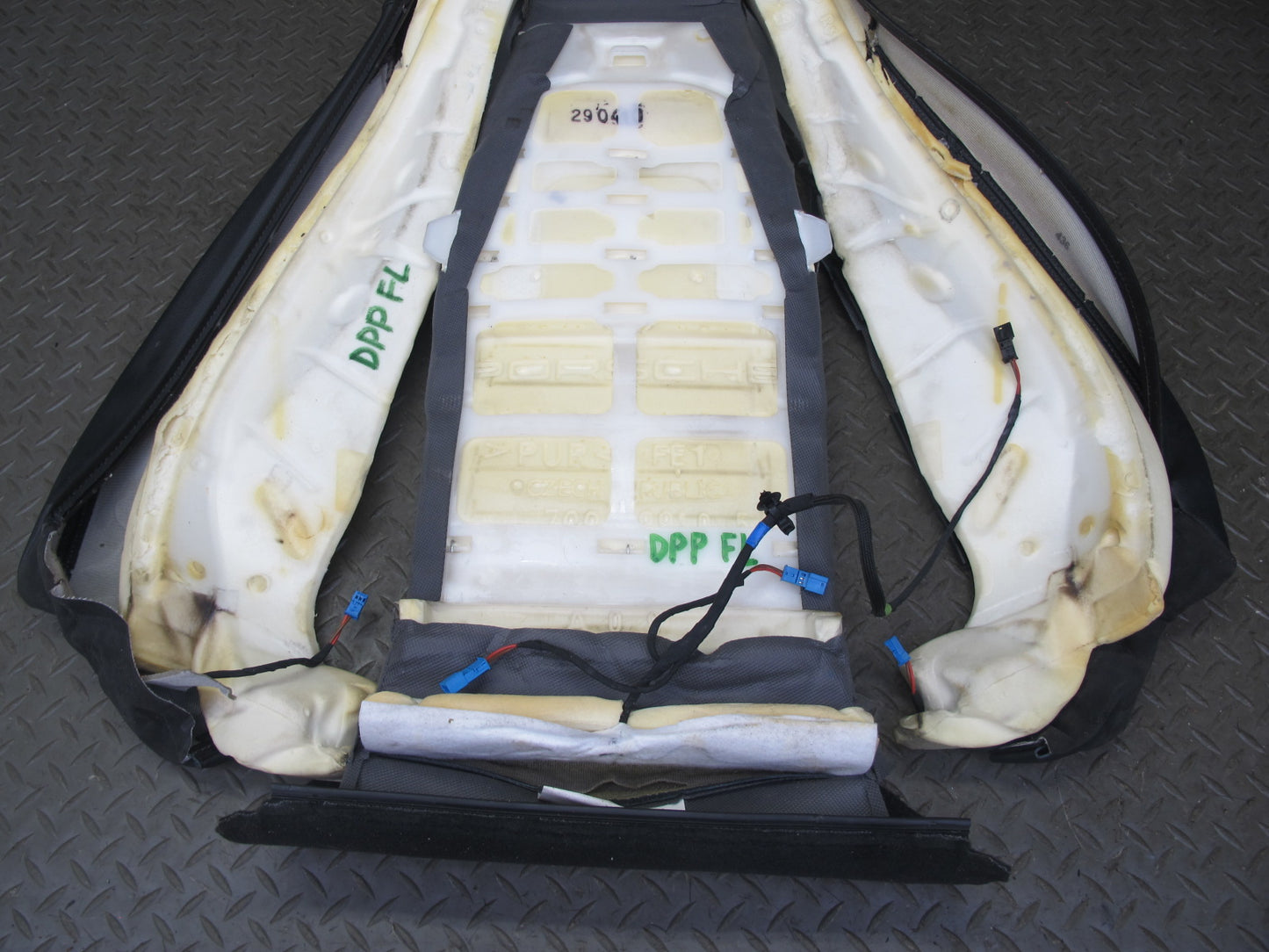 2010-2016 Porsche Panamera 970 Front Left Driver Side TOP Upper Seat Cushion