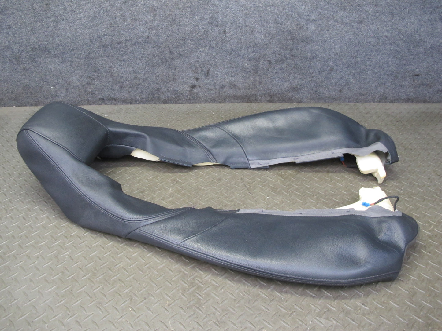 2010-2016 Porsche Panamera 970 Front Right Pass Side TOP Upper Seat Cushion