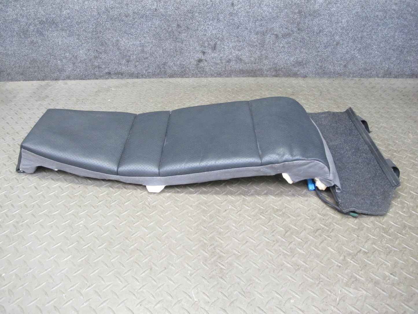 2010-2016 Porsche Panamera 970 Front Right Pass Side TOP Upper Seat Cushion