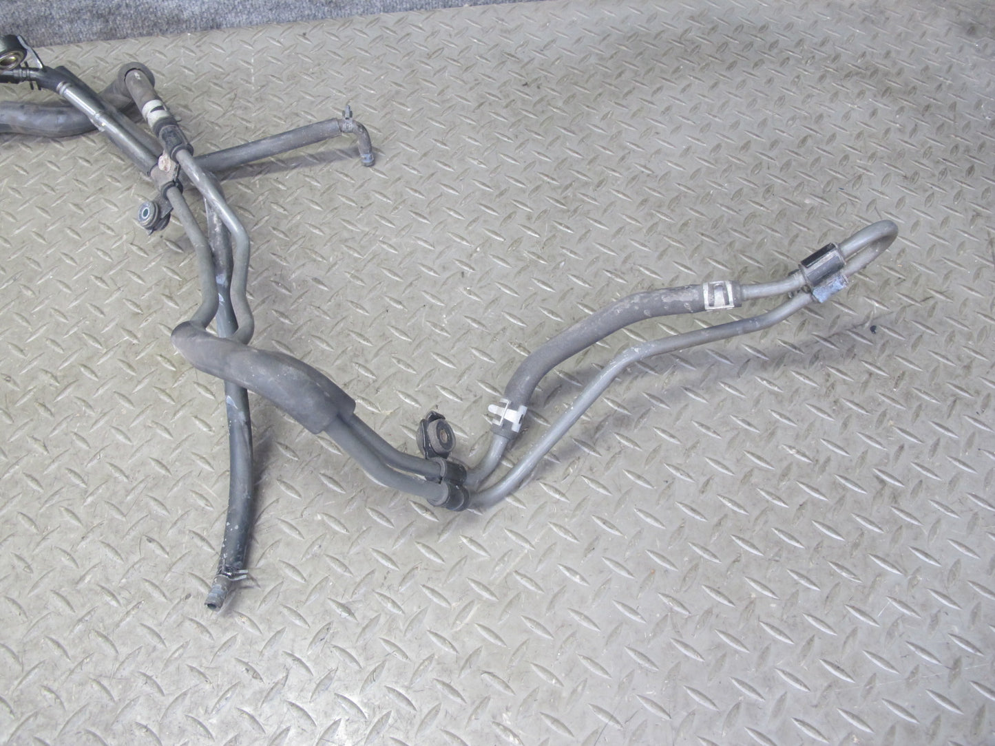 01-06 Lexus UCF30L LS430 Power Steering Pressure Hose Line Tube Pipe OEM