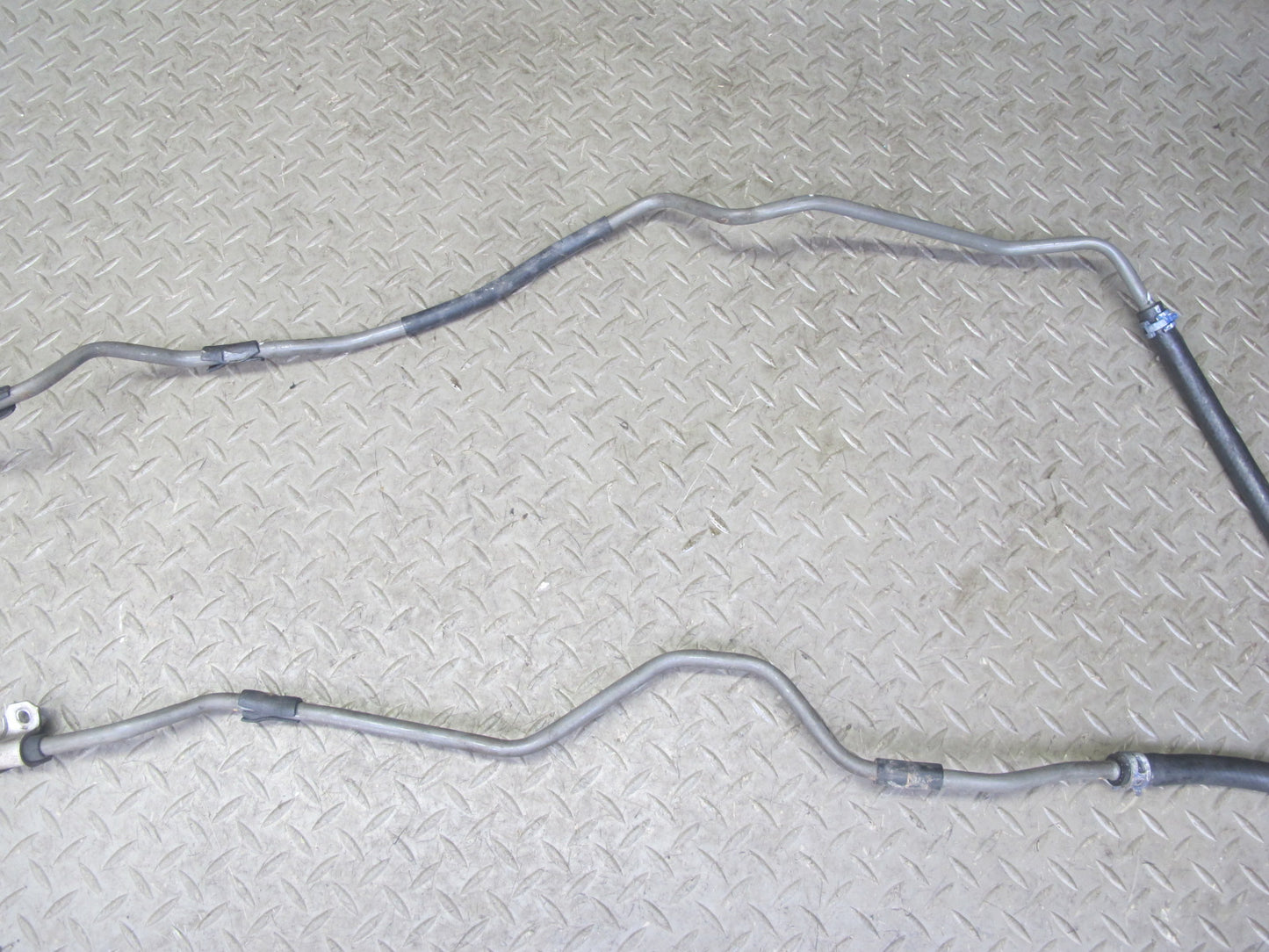 04-06 Lexus UCF30L LS430 Set of 2 Transmission Hose Pipe Line OEM