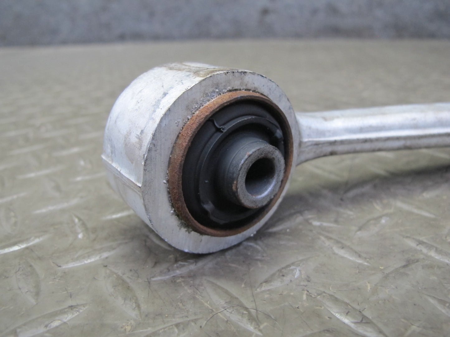 01-06 Lexus UCF30L LS430 Front Right Upper Control Arm 116K Miles OEM