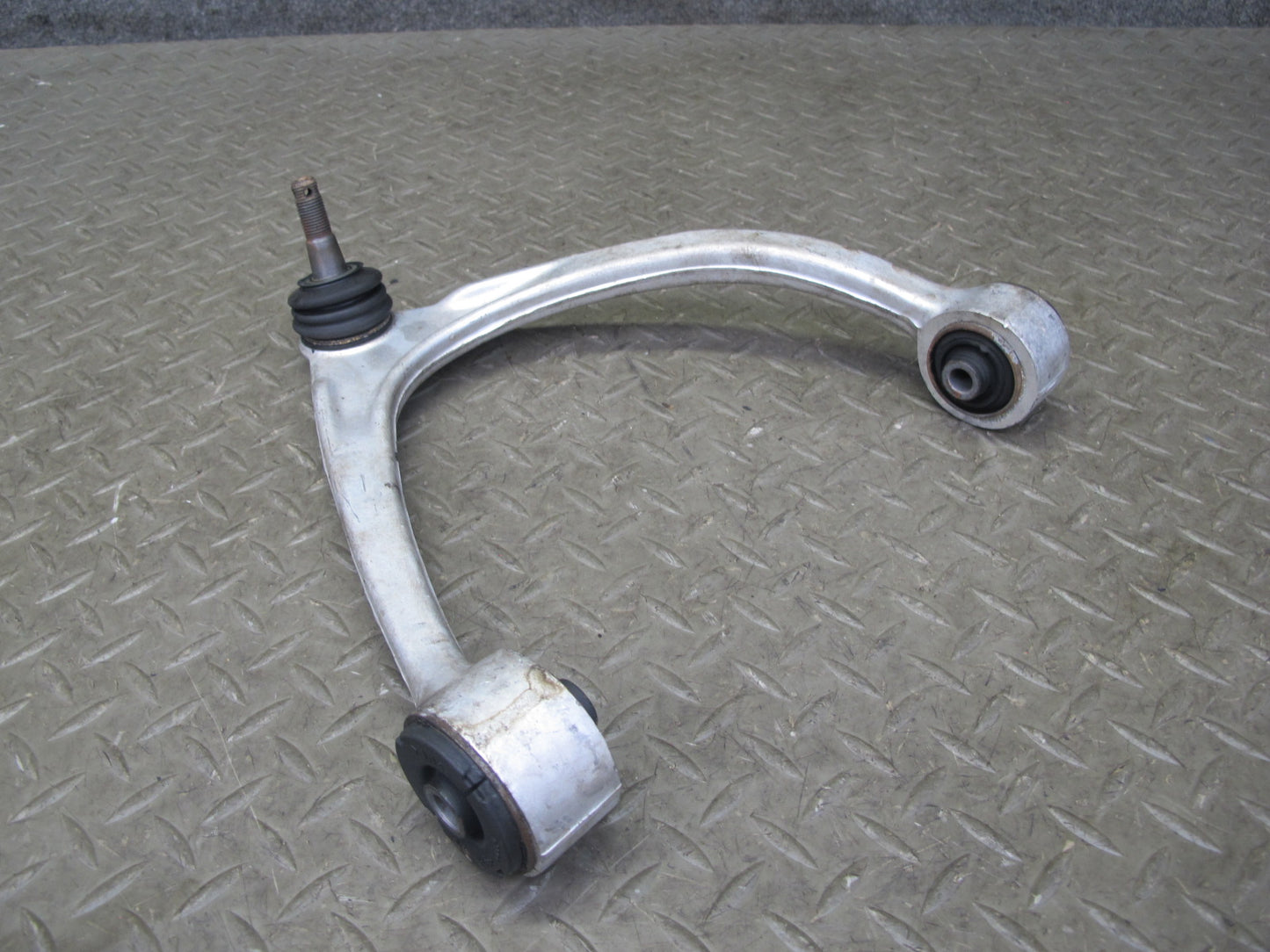 01-06 Lexus UCF30L LS430 Front Right Upper Control Arm 116K Miles OEM