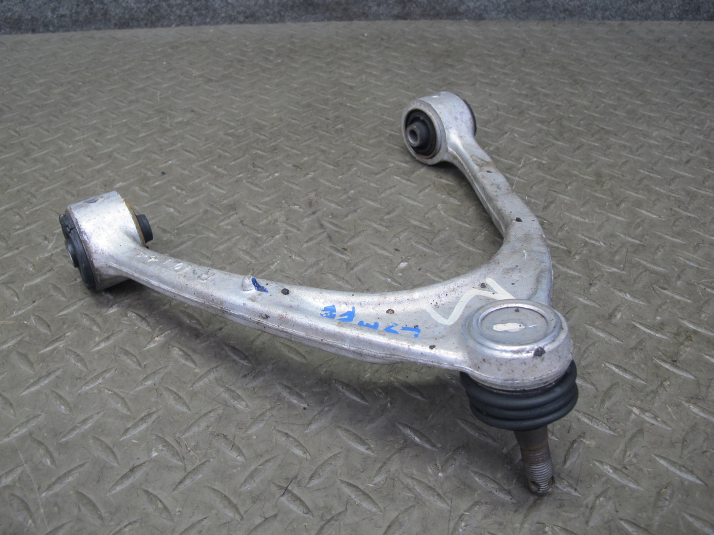 01-06 Lexus UCF30L LS430 Front Right Upper Control Arm 116K Miles OEM