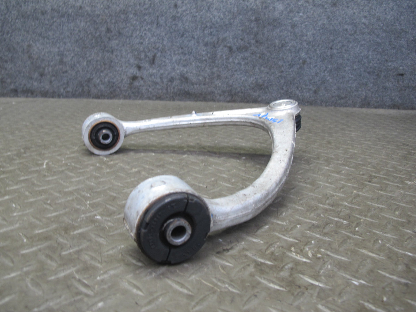 01-06 Lexus UCF30L LS430 Front Left Upper Control Arm 116K Miles OEM