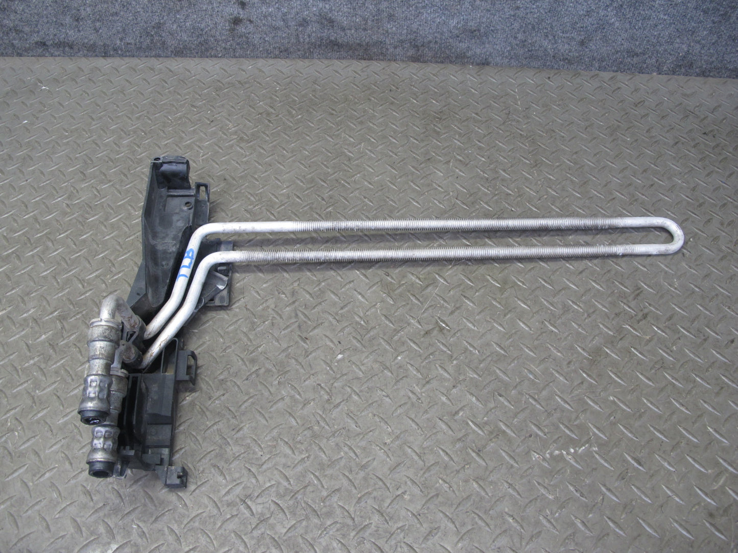 2001-2006 BMW E46 M3 3-SERIES Power Steering Cooler W/ Bracket Support