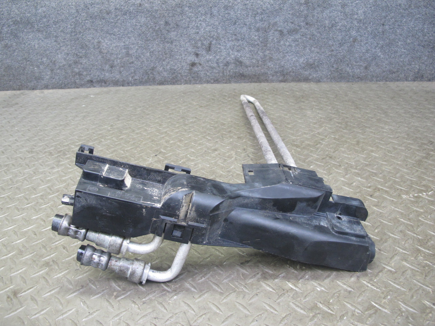 2001-2006 BMW E46 M3 3-SERIES Power Steering Cooler W/ Bracket Support