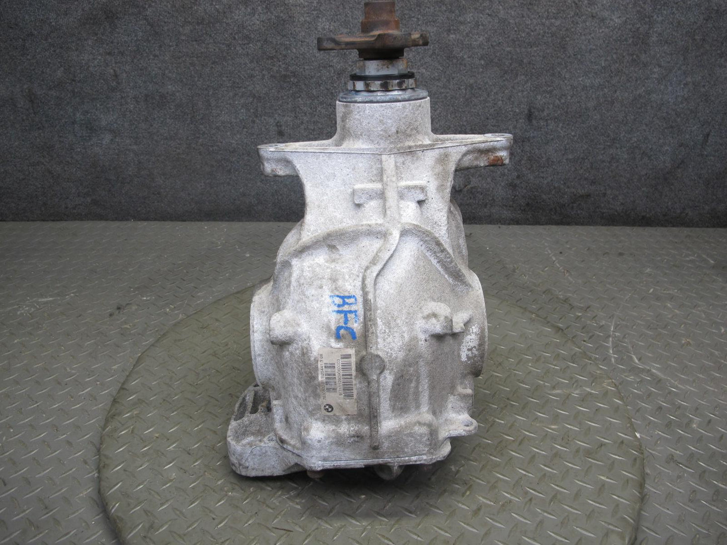 11-13 BMW F07 F12 F13 F10 550i A/T Rear Differential Carrier 3.08 Ratio 103K OEM