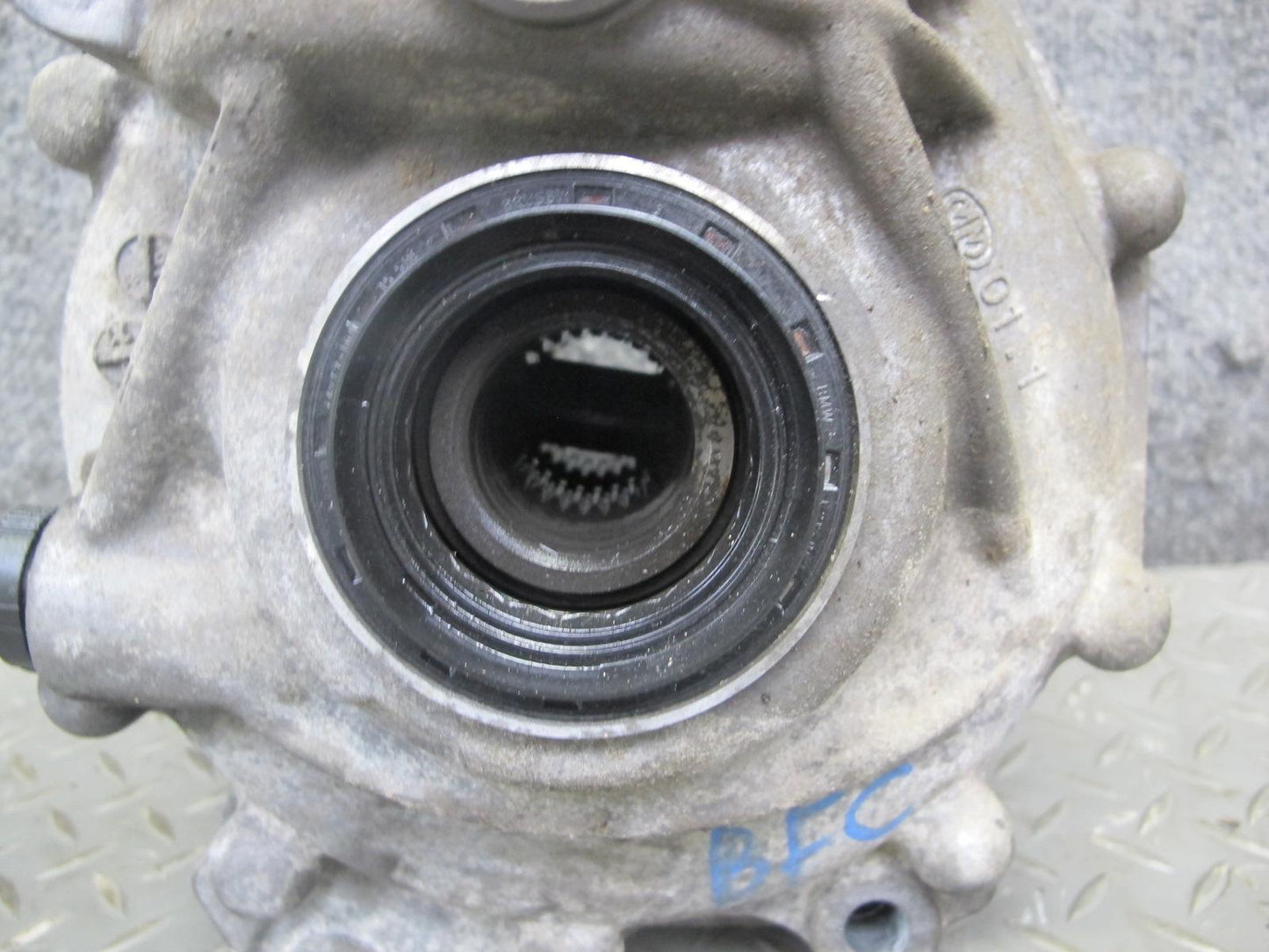 11-13 BMW F12 F13 F10 550i AWD AT Front Differential Carrier 3.08 Ratio 103K OEM
