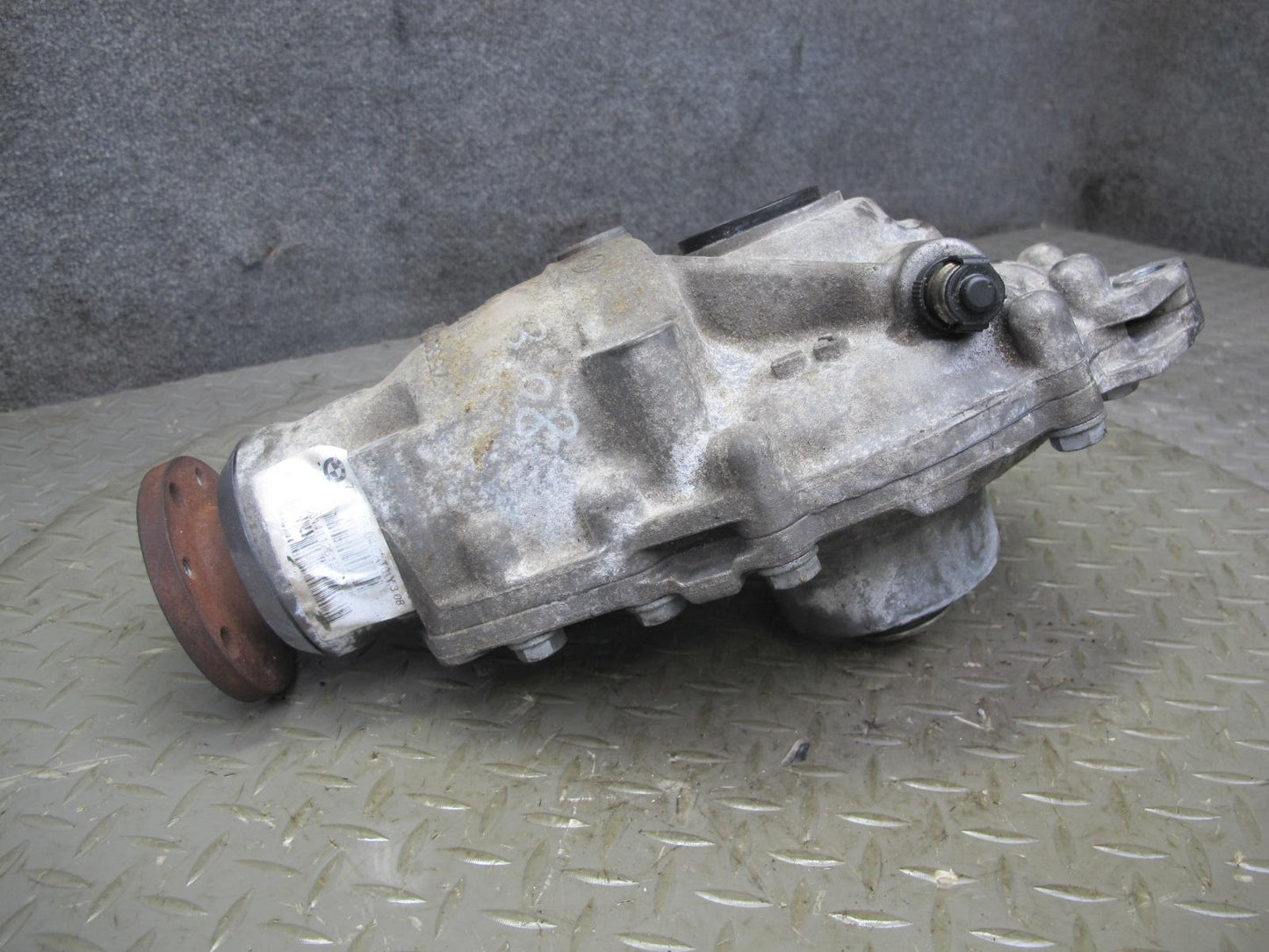 11-13 BMW F12 F13 F10 550i AWD AT Front Differential Carrier 3.08 Ratio 103K OEM