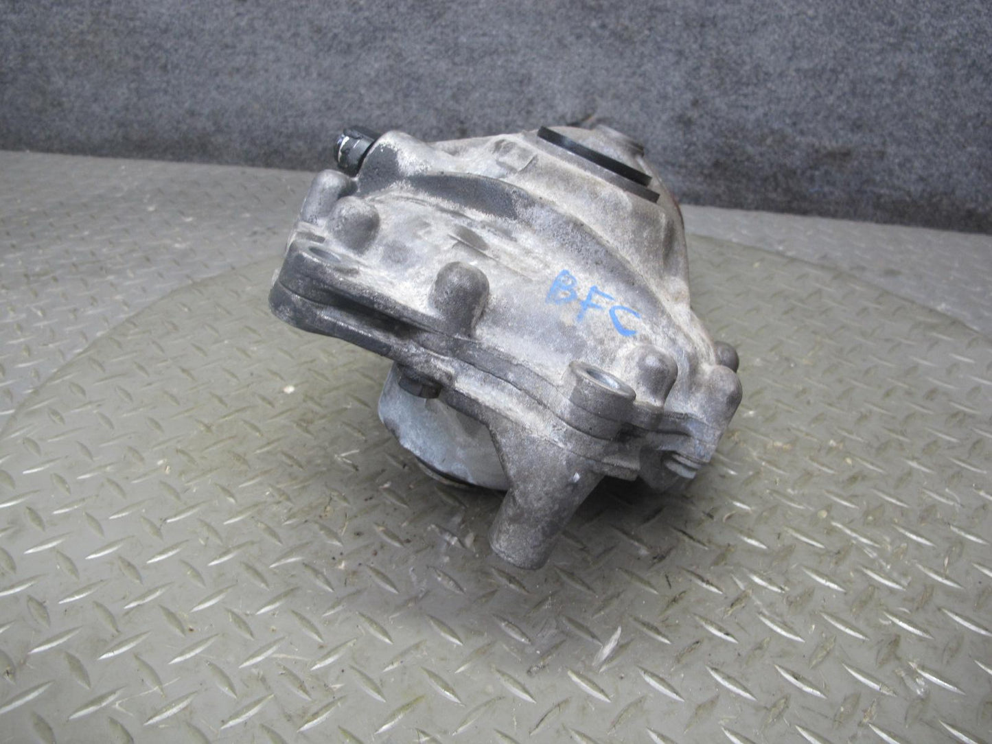 11-13 BMW F12 F13 F10 550i AWD AT Front Differential Carrier 3.08 Ratio 103K OEM