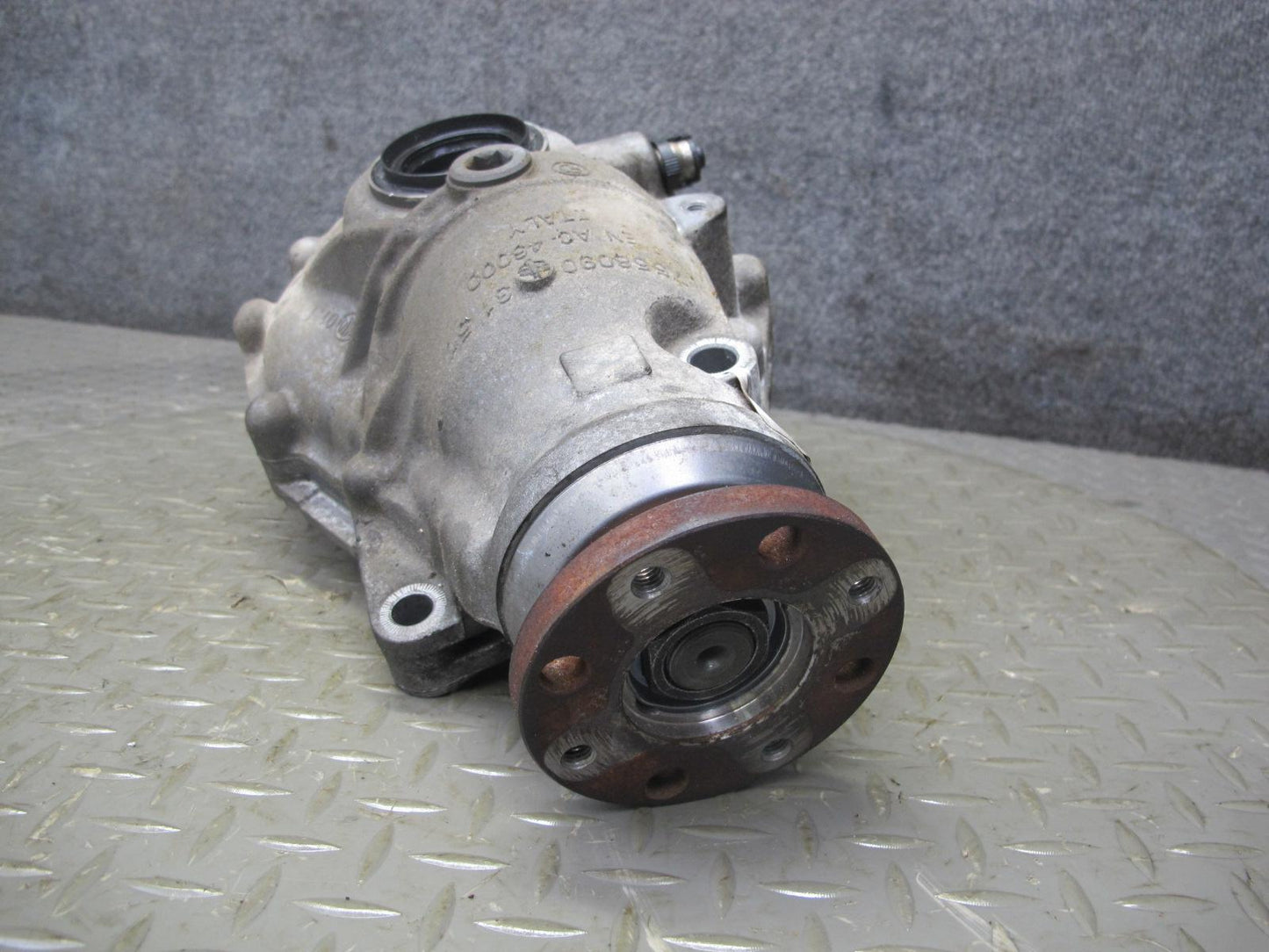 11-13 BMW F12 F13 F10 550i AWD AT Front Differential Carrier 3.08 Ratio 103K OEM