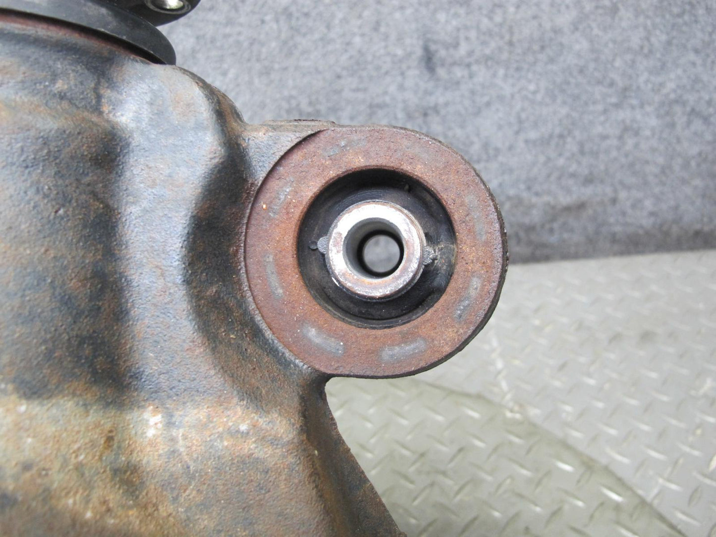 06-15 Lexus IS250 RWD A/T Rear Differential Carrier 3.909 Ratio 141K Miles OEM