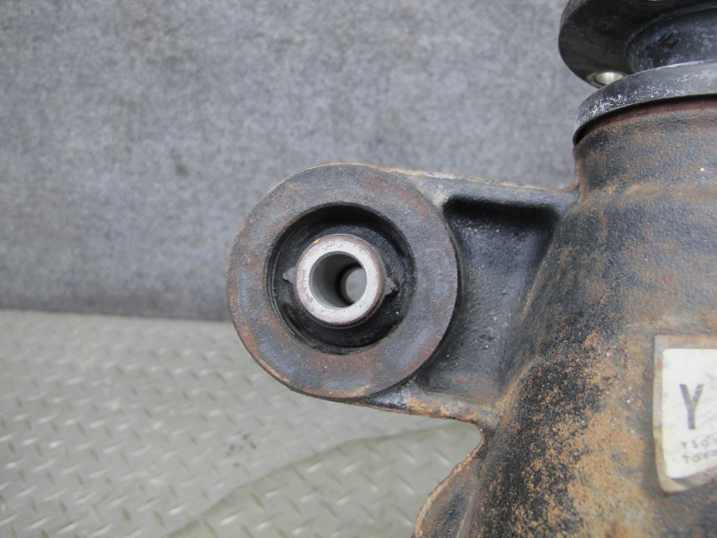 06-15 Lexus IS250 RWD A/T Rear Differential Carrier 3.909 Ratio 141K Miles OEM