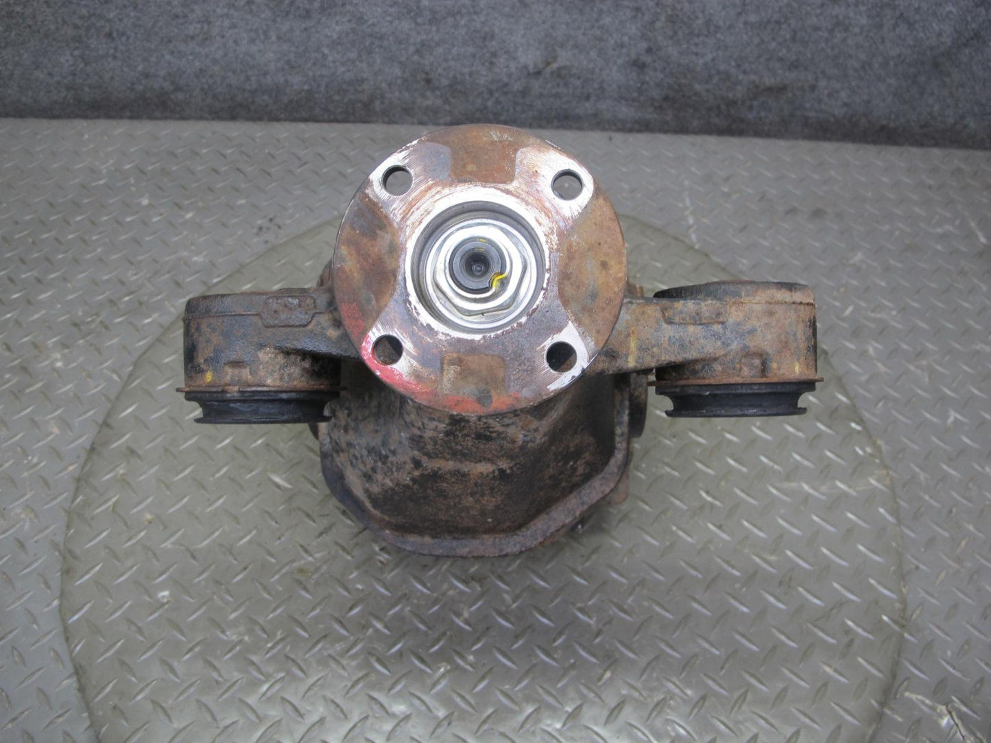 06-15 Lexus IS250 RWD A/T Rear Differential Carrier 3.909 Ratio 141K Miles OEM