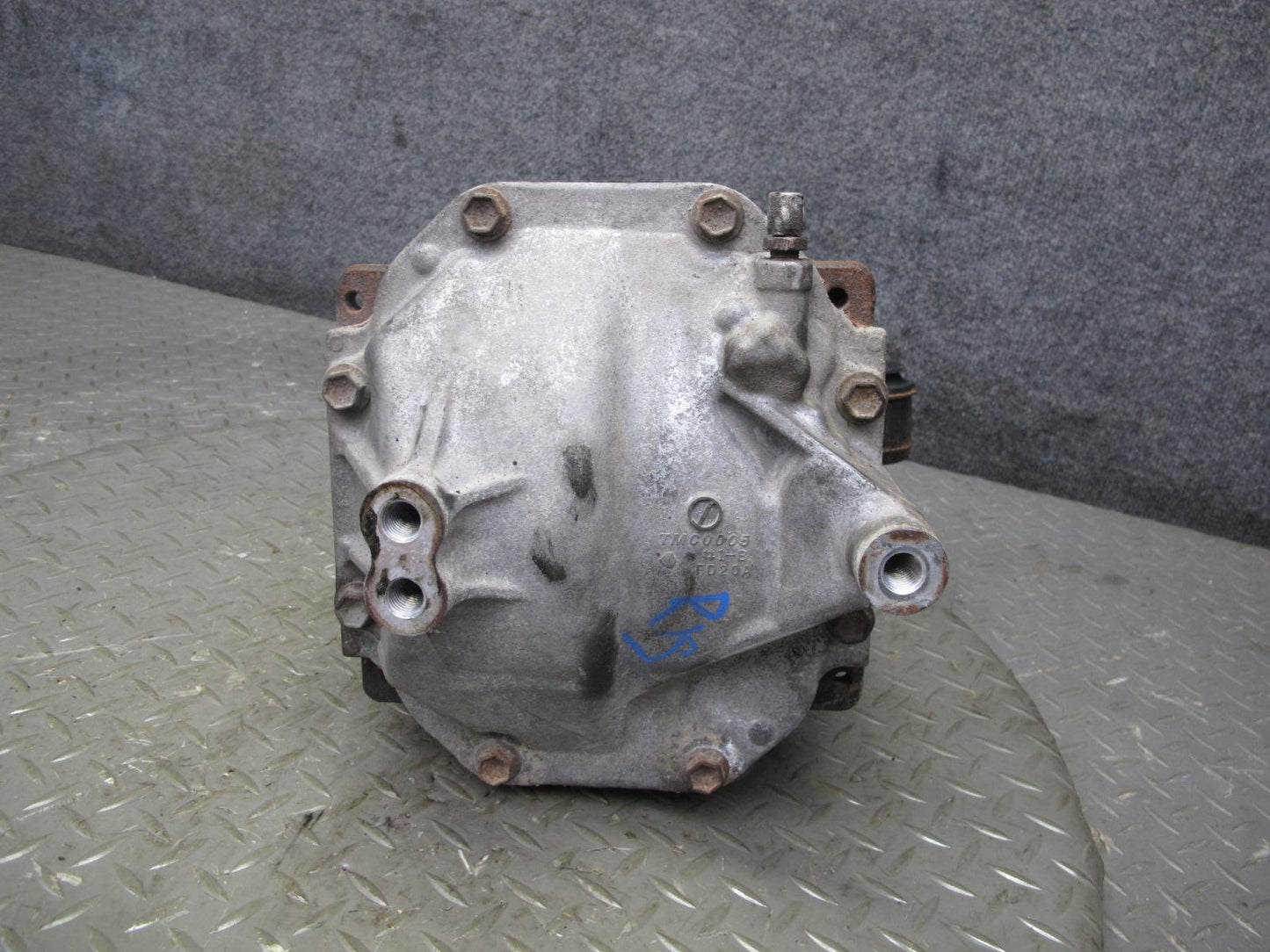 06-15 Lexus IS250 RWD A/T Rear Differential Carrier 3.909 Ratio 141K Miles OEM